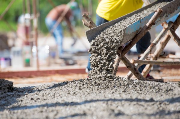 Backyard Concrete Pouring in Bellingham