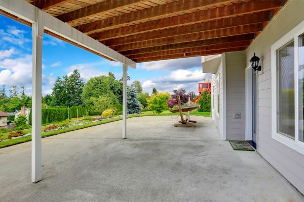 Backyard Cement Pouring in Bellingham
